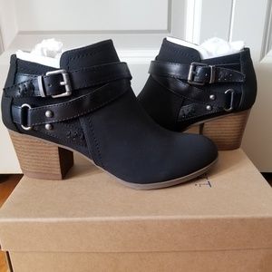 Black Ankle Boots